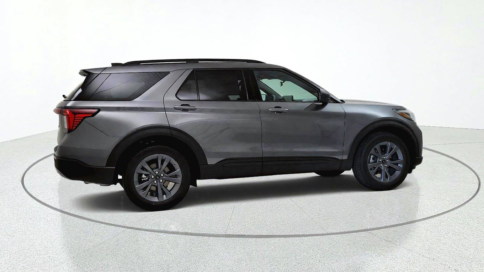 New 2027 Ford Explorer Active w/ Active Comfort Package AWD/4WD image 7