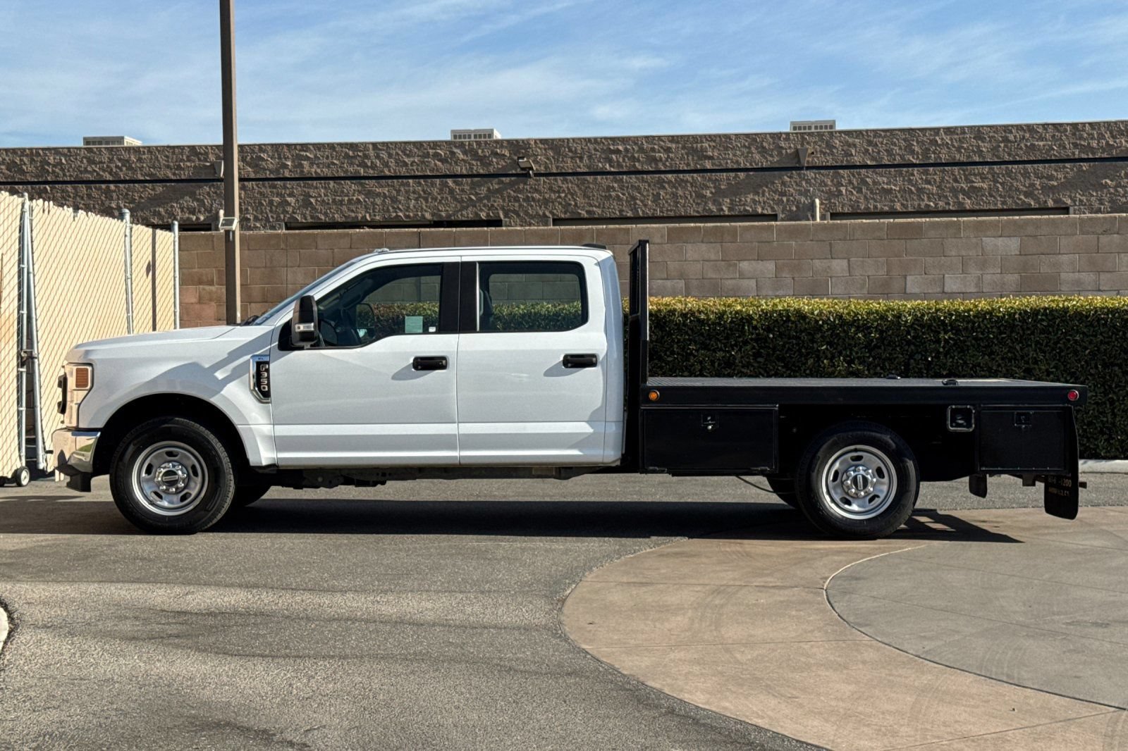 Used 2022 Ford F350 XL w/ Power Equipment Group RWD image 7