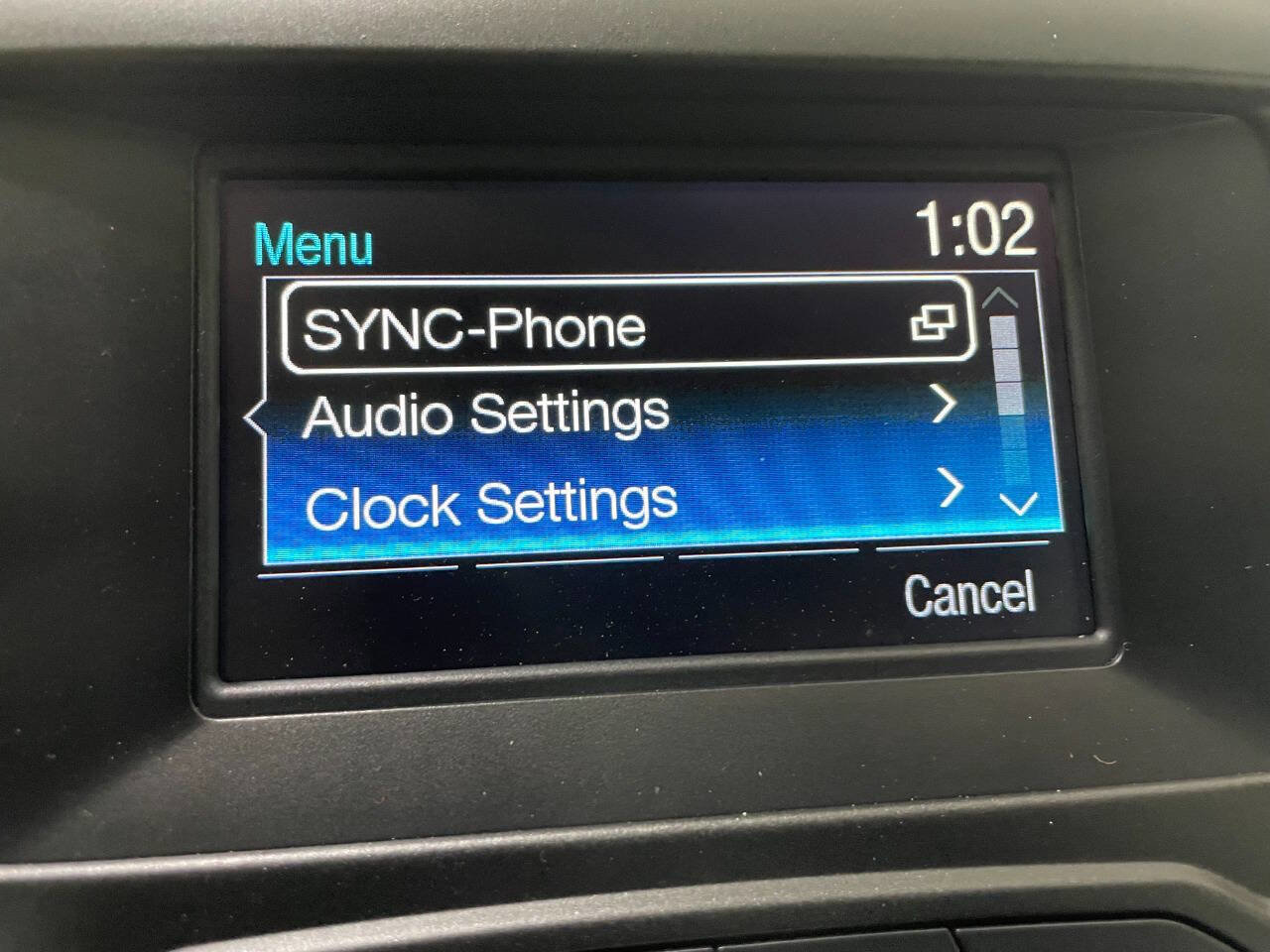 Used 2016 Ford Fusion SE w/ Equipment Group 502A image 33