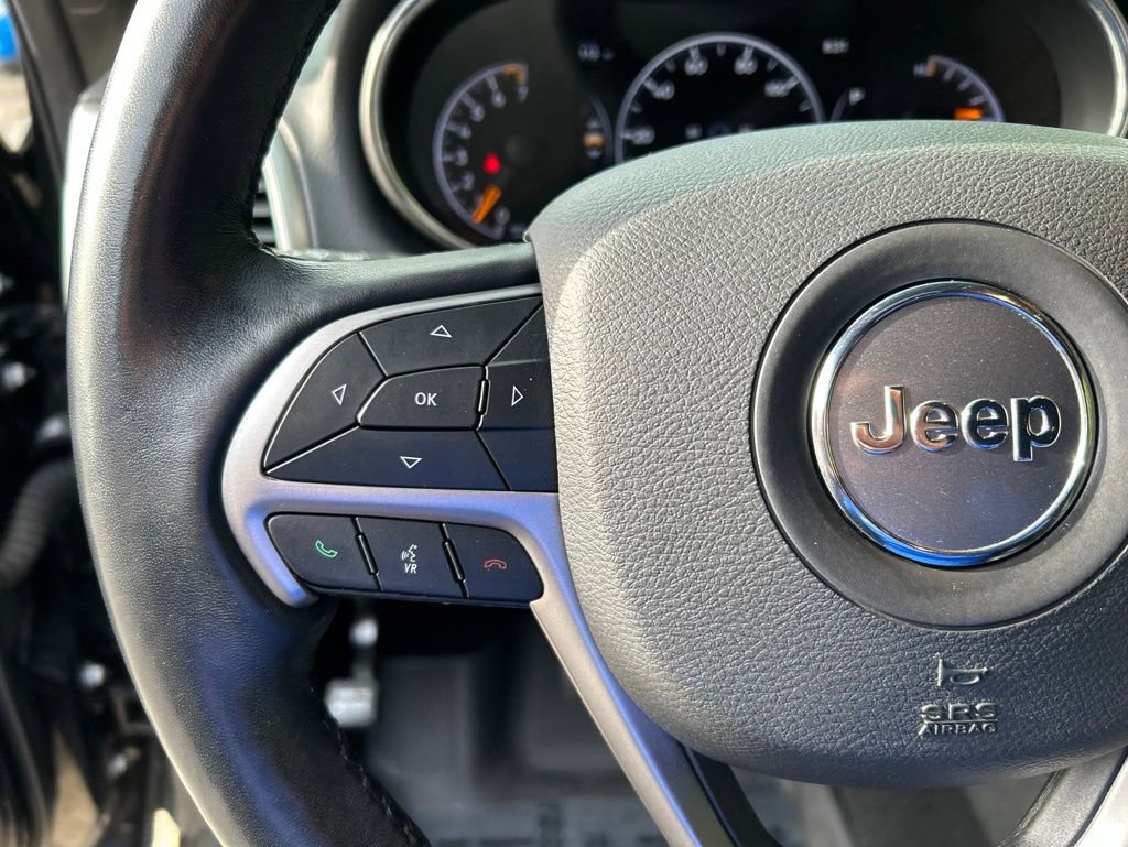 Used 2021 Jeep Grand Cherokee Laredo X RWD image 22