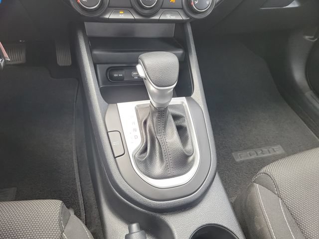 Certified 2024 Kia Forte LXS w/ LXS Technology Package FWD image 35