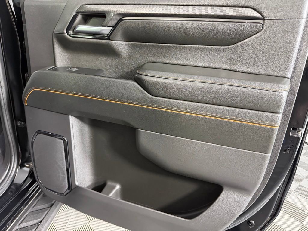 Used 2024 GMC Sierra 1500 AT4 w/ Technology Package image 28