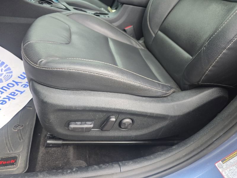 Used 2022 Kia Niro EX Premium FWD image 25