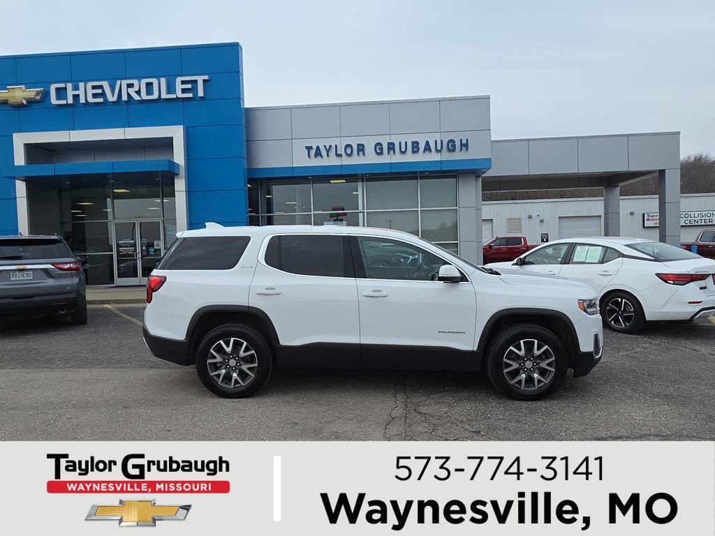 Used 2023 GMC Acadia SLE image 1