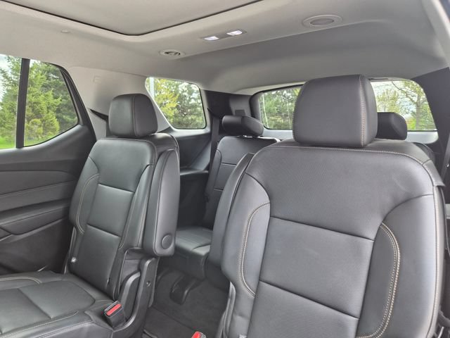 Used 2021 Chevrolet Traverse Premier FWD image 47