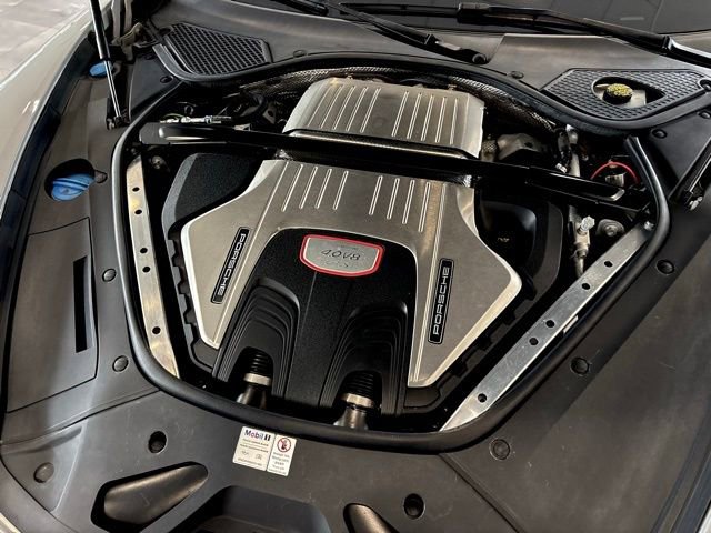 Used 2019 Porsche Panamera GTS AWD/4WD image 37