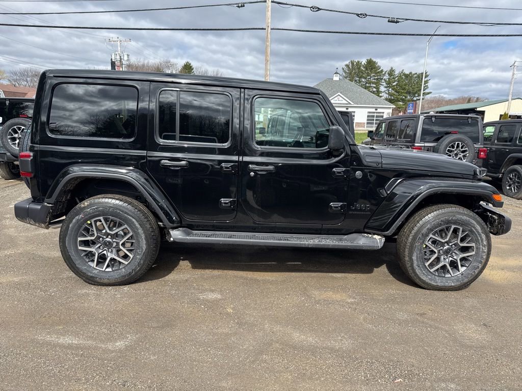 New 2026 Jeep Wrangler Sahara image 6