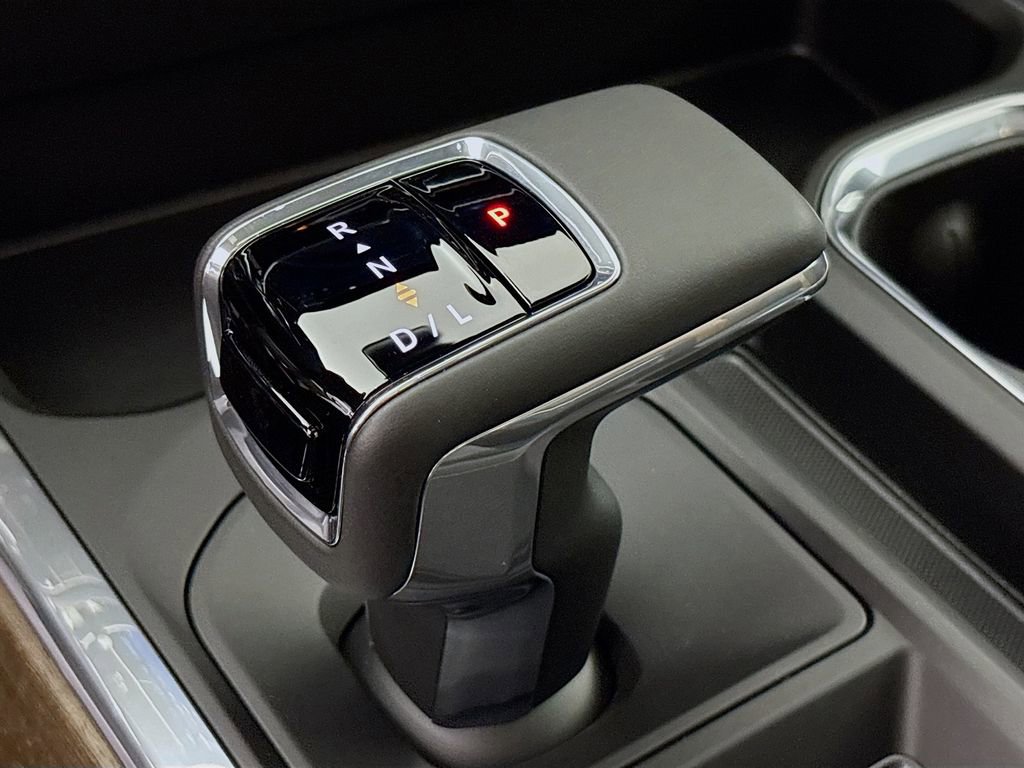 New 2026 Chevrolet Silverado 1500 High Country image 17