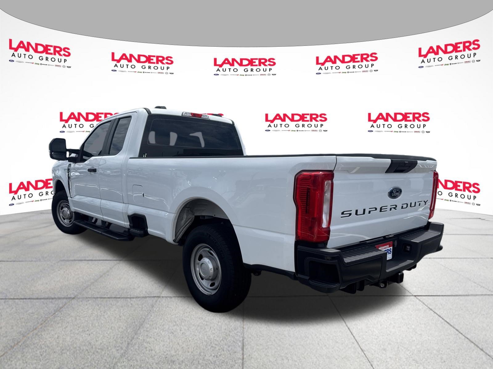 Used 2024 Ford F250 XL w/ Camper Package RWD image 5