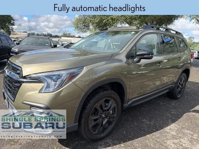 Used 2023 Subaru Ascent Onyx Edition AWD/4WD image 8