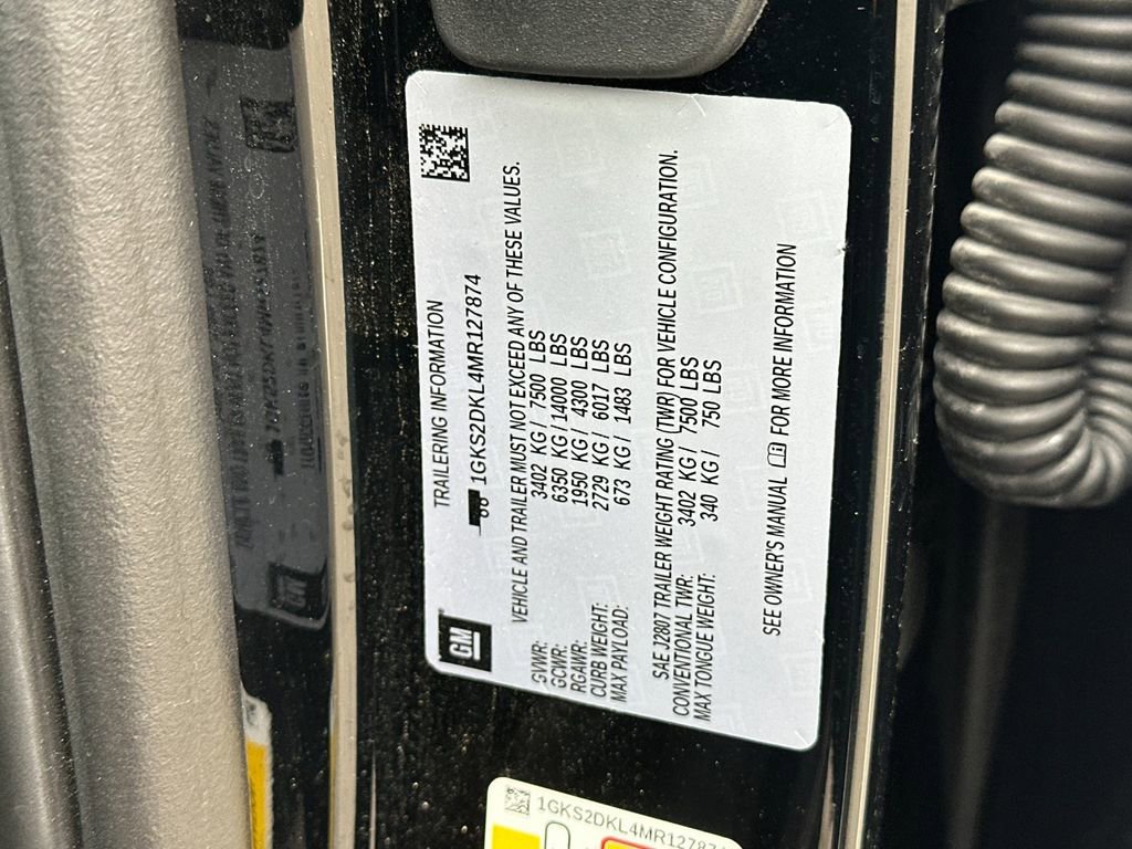 Used 2021 GMC Yukon Denali w/ Denali Premium Package image 29