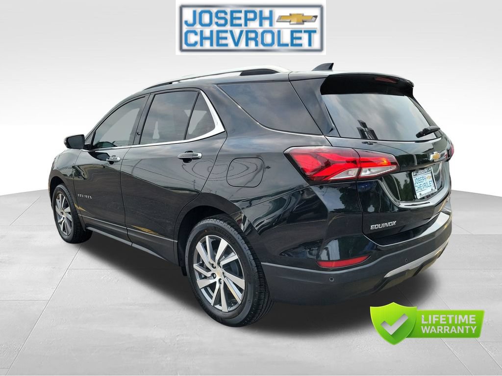 Used 2024 Chevrolet Equinox Premier AWD/4WD image 3