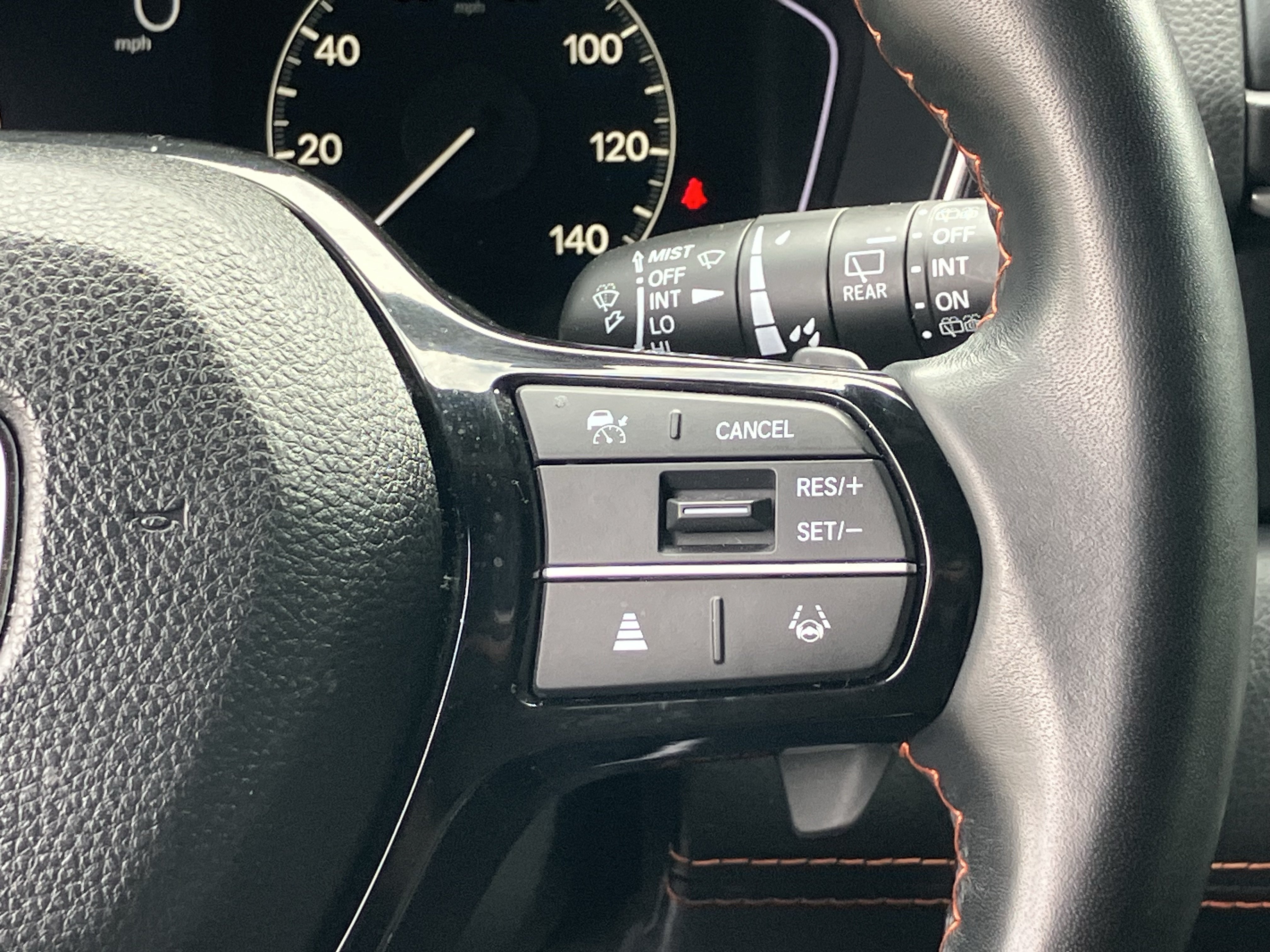 Certified 2025 Honda Pilot Sport image 22