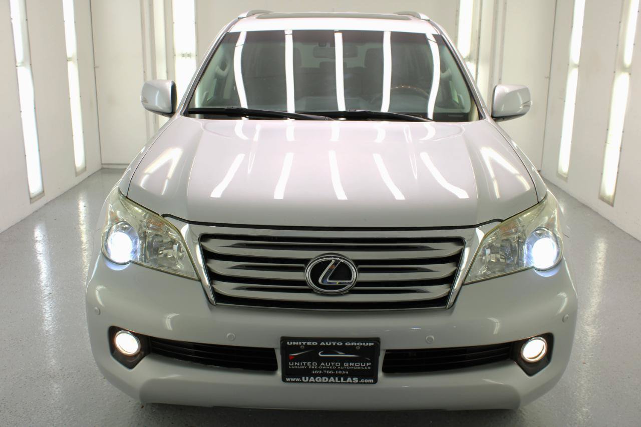 Used 2011 Lexus GX 460 w/ Comfort Plus Pkg AWD/4WD image 3