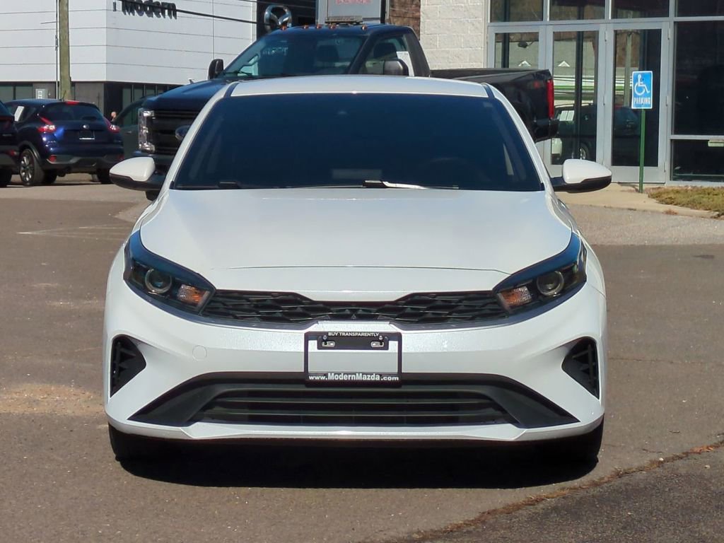 Used 2024 Kia Forte LXS w/ LXS Technology Package image 9