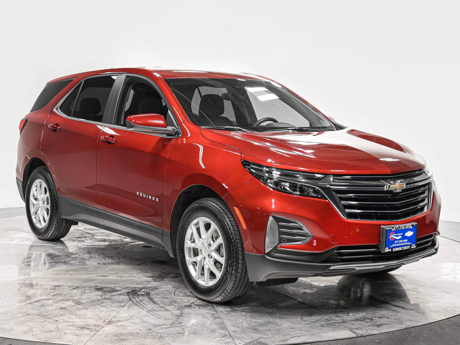 Used 2023 Chevrolet Equinox LT AWD/4WD image 9