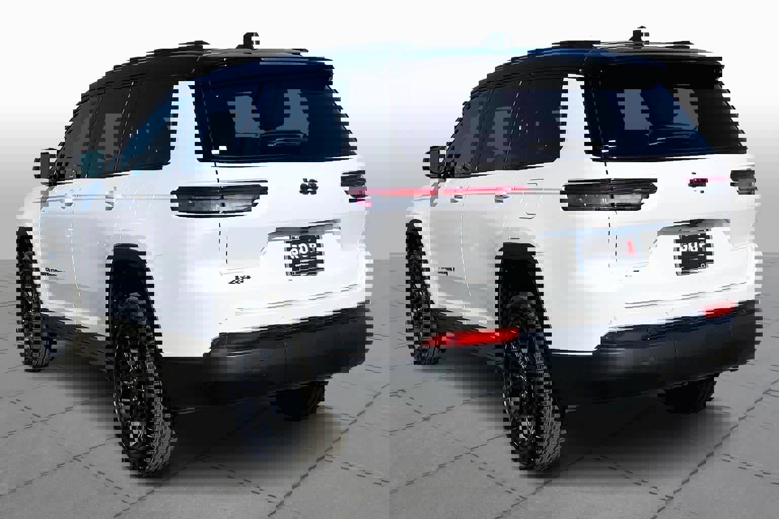 Used 2025 Jeep Grand Cherokee L Limited image 12