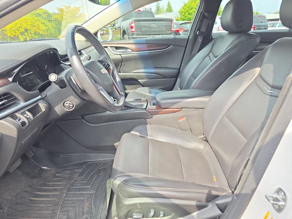 Used 2019 Cadillac XTS Luxury FWD image 5
