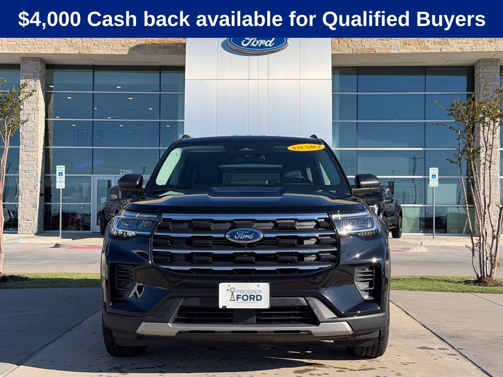 New 2026 Ford Explorer Active RWD image 2