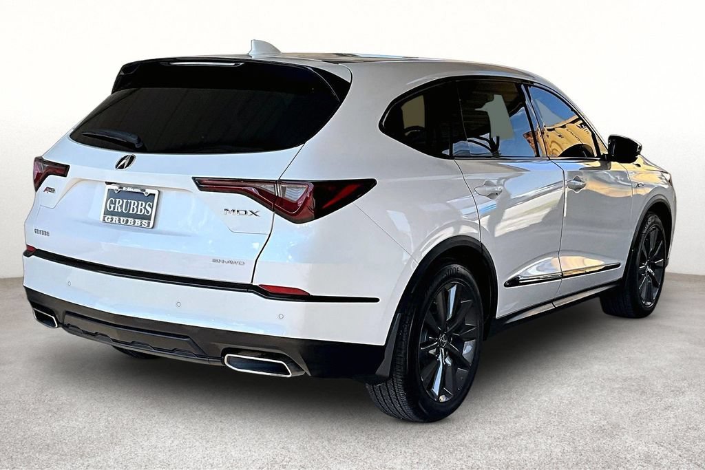 Used 2025 Acura MDX A-Spec AWD/4WD image 2