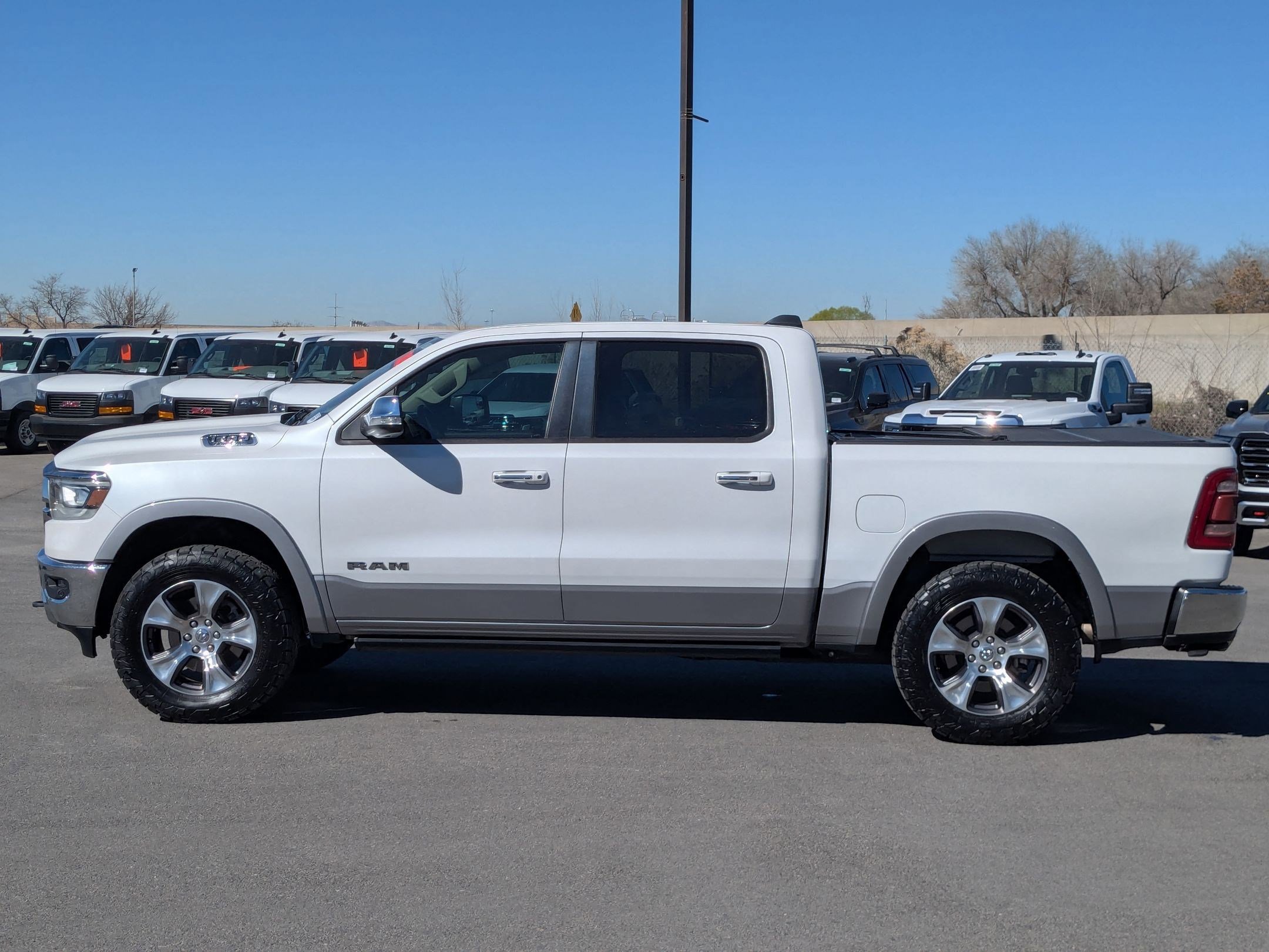 Used 2020 RAM 1500 Laramie image 2