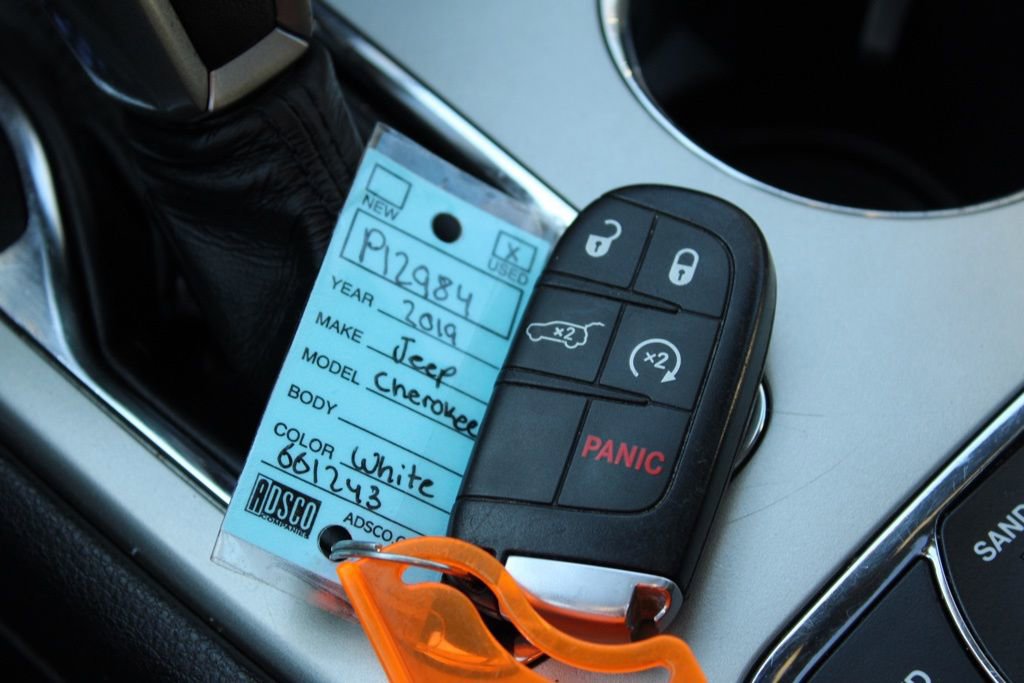 Used 2019 Jeep Grand Cherokee Limited image 34