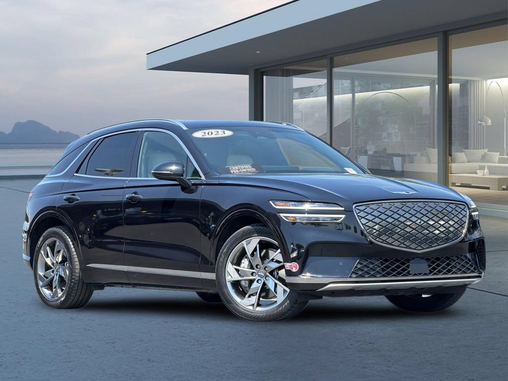 Used 2023 Genesis Electrified GV70 AWD/4WD image 2