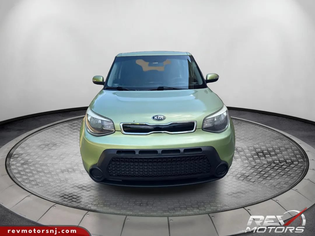Used 2014 Kia Soul + FWD image 8
