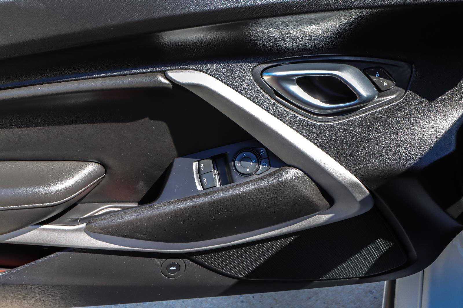 Used 2021 Chevrolet Camaro LS RWD image 35