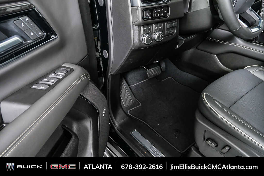 New 2026 GMC Yukon Elevation w/ Elevation Premium Package image 8