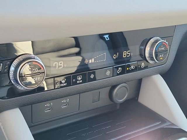 New 2026 Mitsubishi Outlander SE image 32