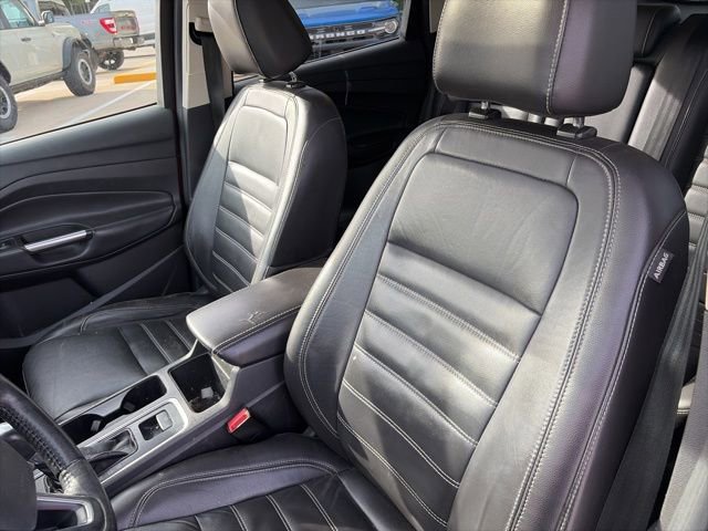 Used 2017 Ford Escape Titanium image 20