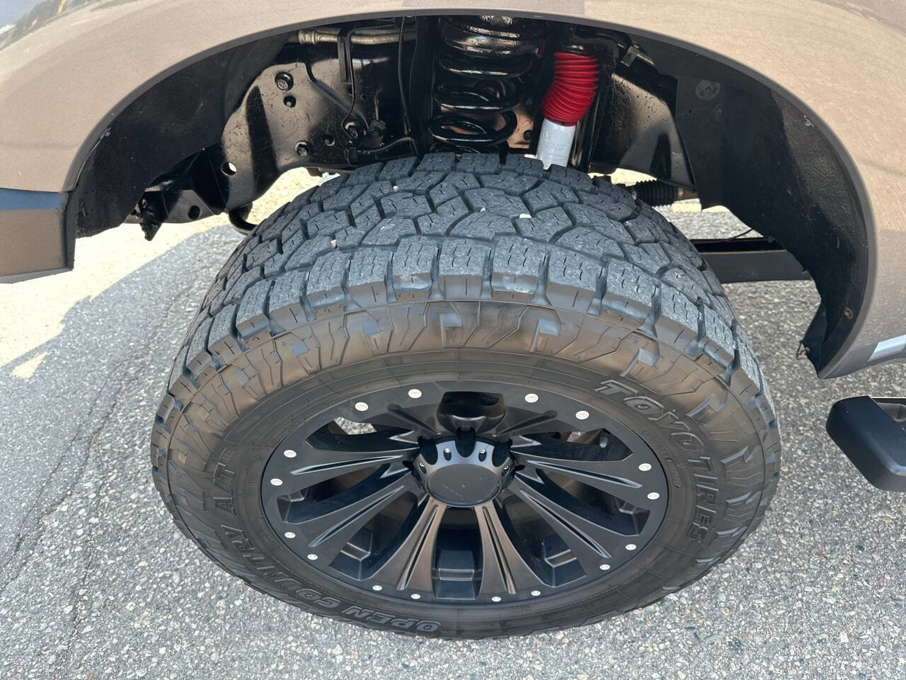 Used 2014 Ford F350 Lariat w/ Lariat Ultimate Package image 12