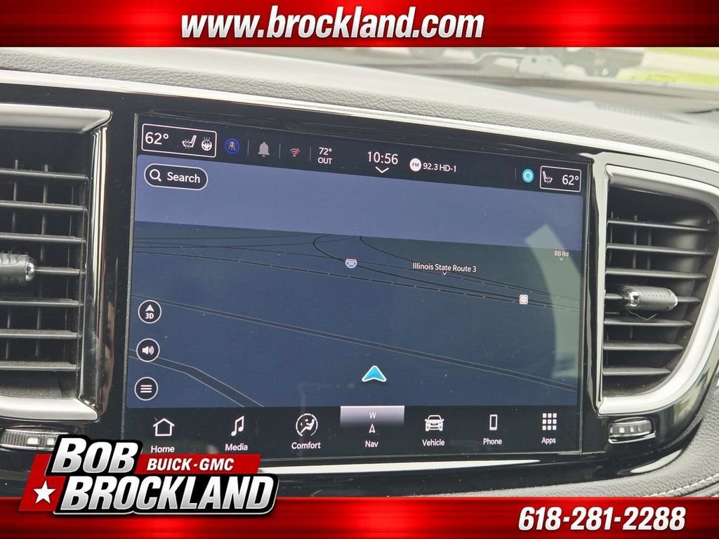Used 2025 Chrysler Pacifica Limited FWD image 29