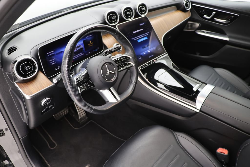 Used 2024 Mercedes-Benz GLC 300 4MATIC image 14