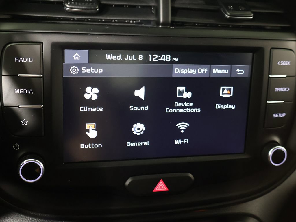 Used 2025 Kia Soul LX w/ LX Technology Package FWD image 42