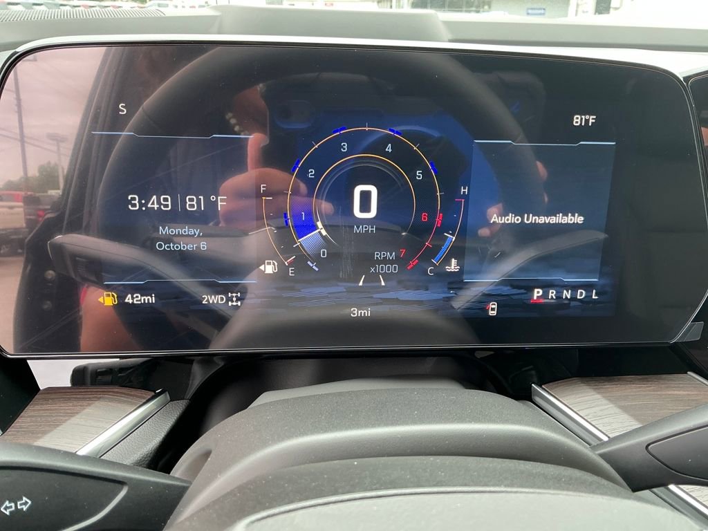 New 2026 Chevrolet Suburban LT w/ Comfort Package image 17