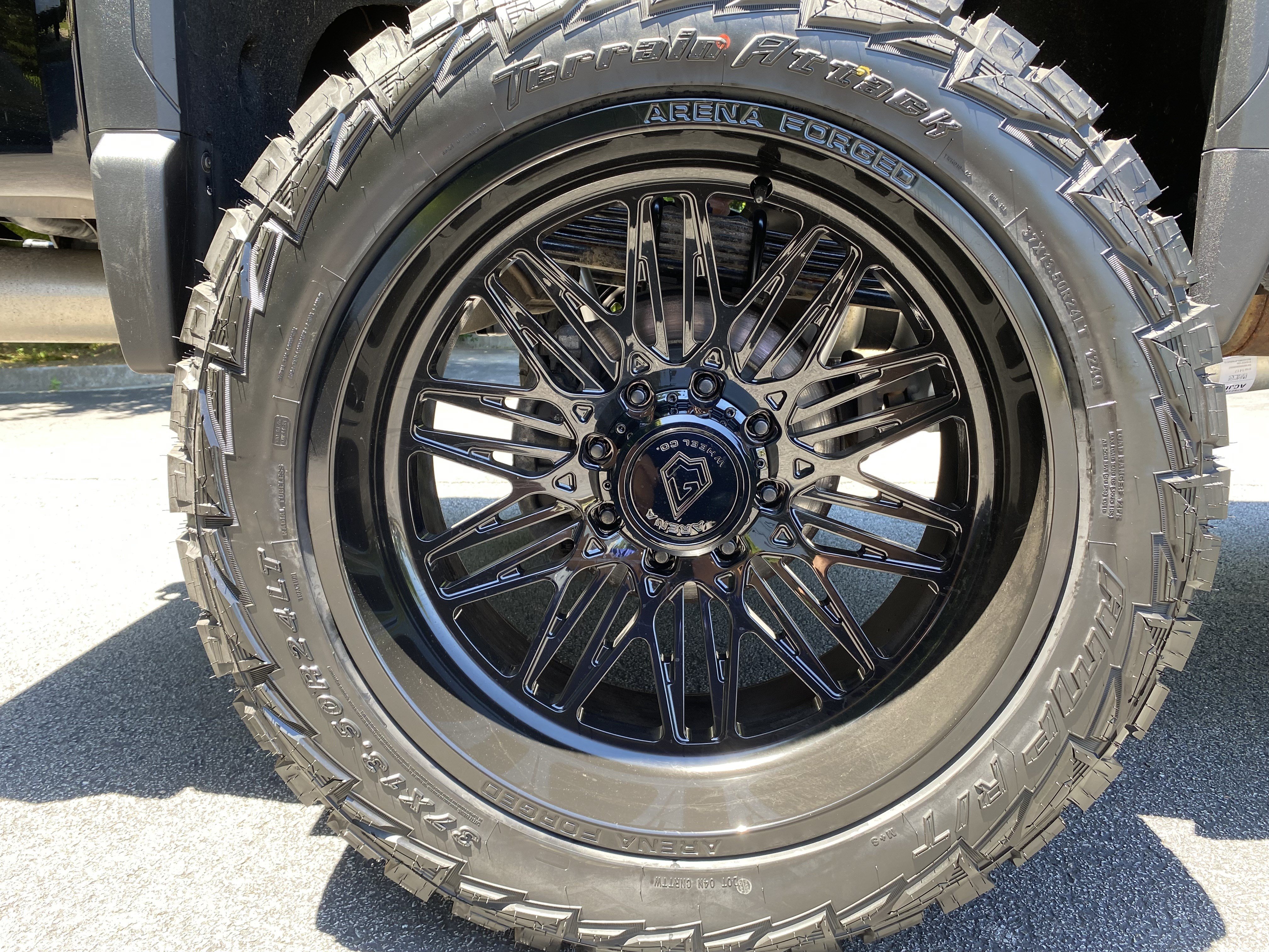 Used 2025 GMC Sierra 2500 AT4 w/ AT4 Premium Plus Package AWD/4WD image 46