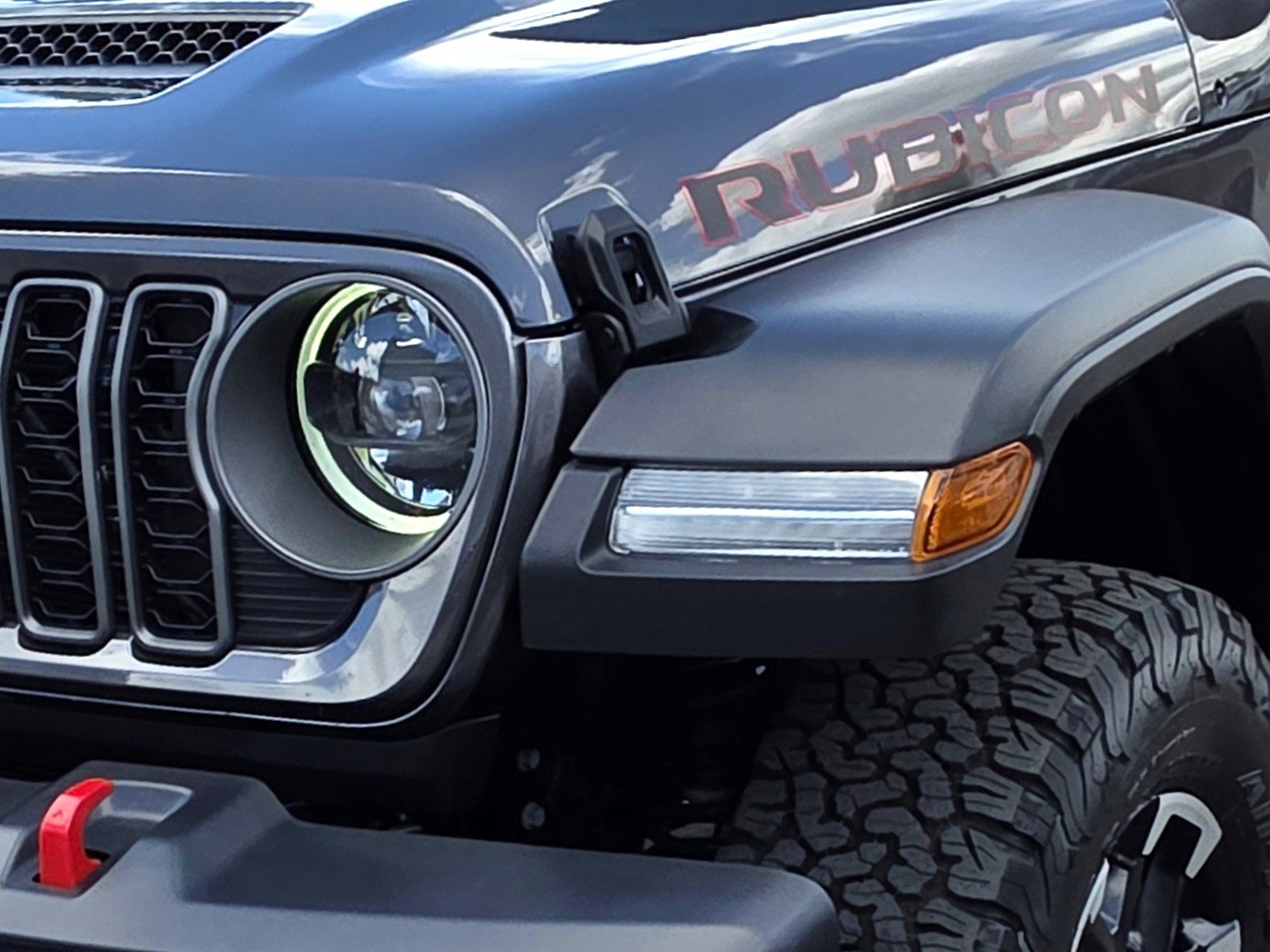 Certified 2026 Jeep Wrangler Unlimited Rubicon AWD/4WD image 8