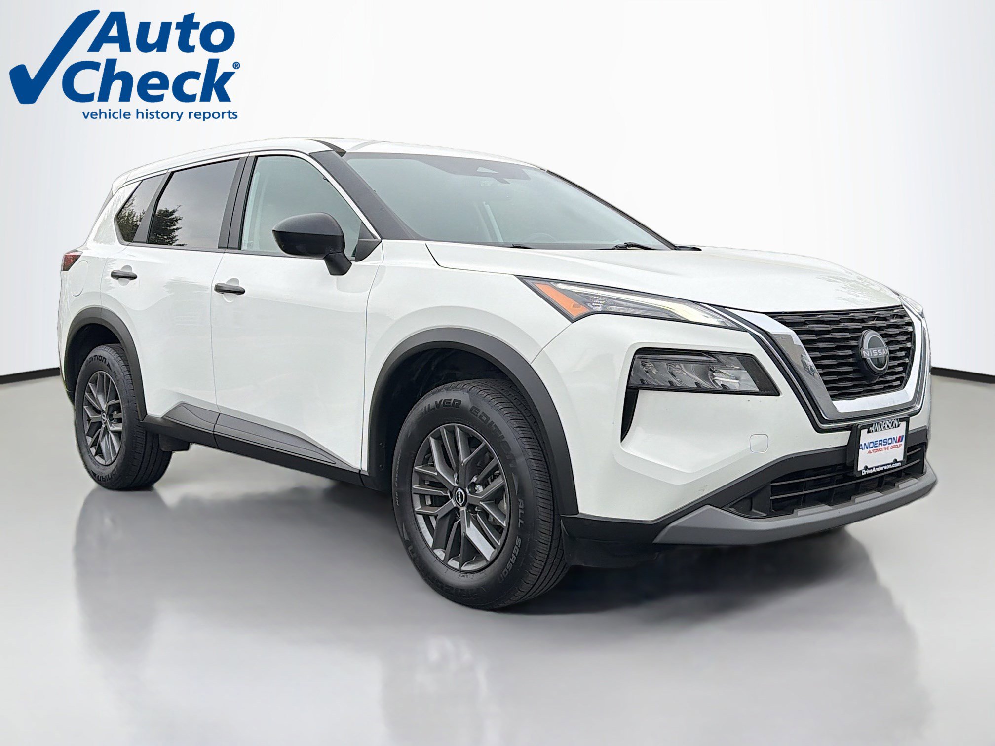 Used 2023 Nissan Rogue S FWD video 1