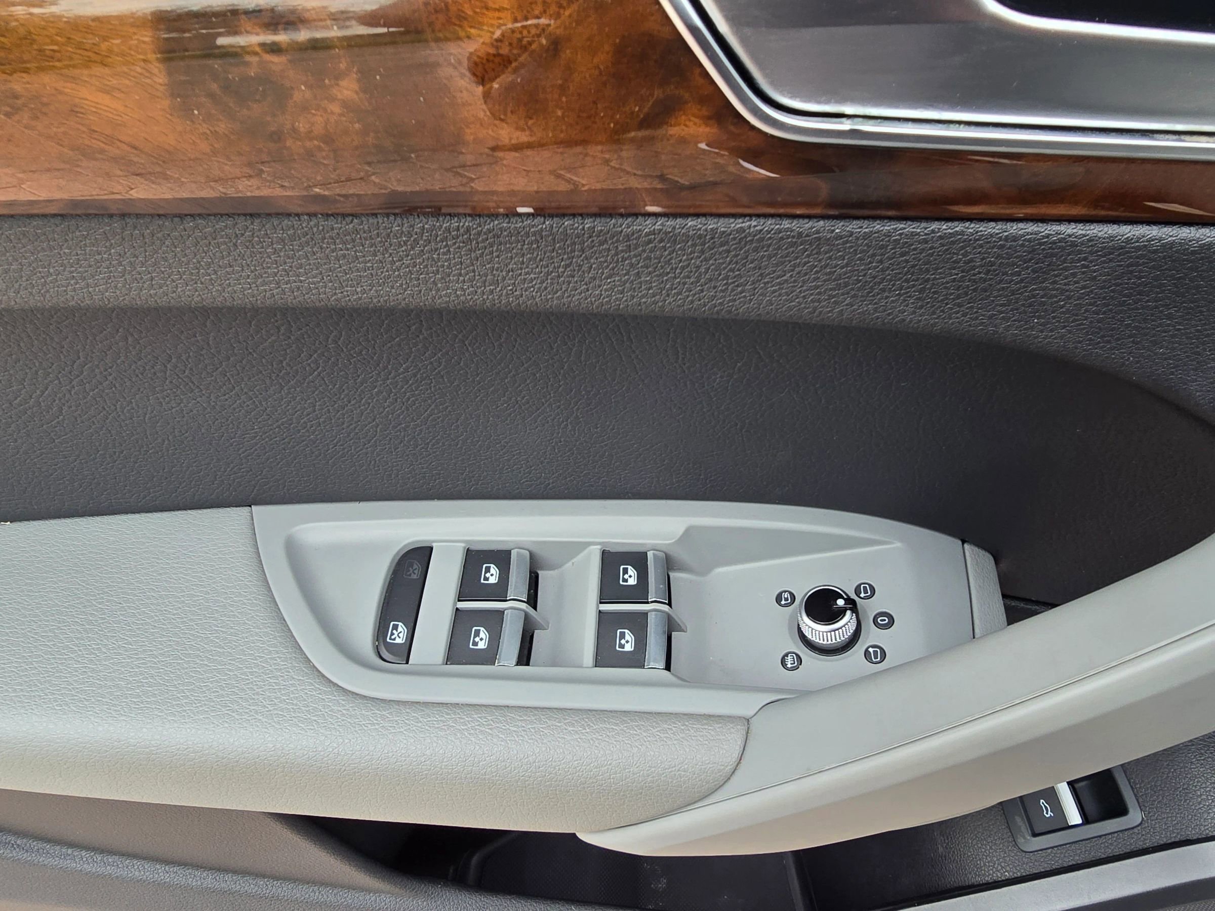 Used 2018 Audi Q5 2.0T Premium Plus image 19