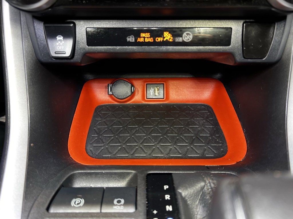 Used 2023 Toyota RAV4 Adventure image 32