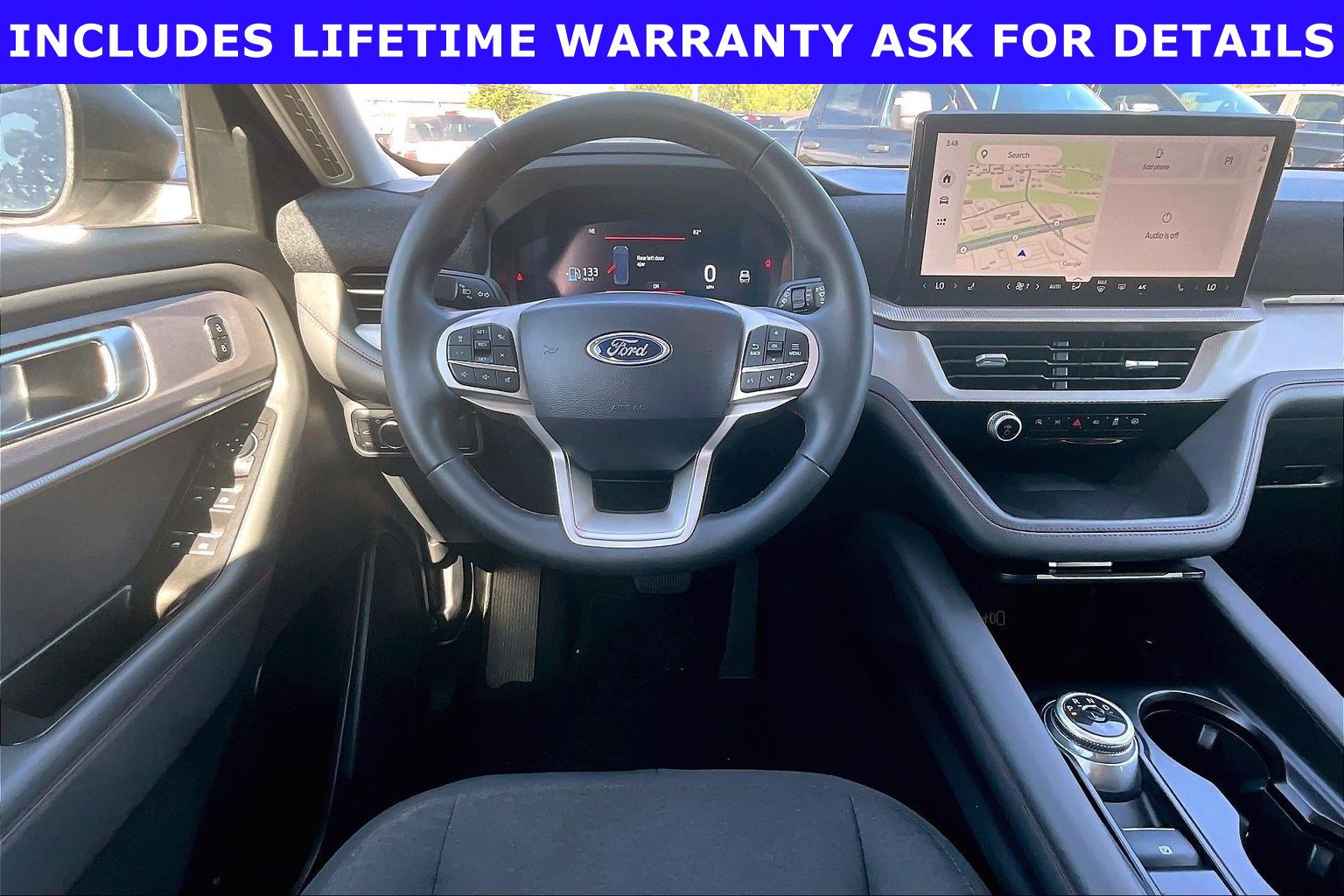 Used 2025 Ford Explorer Active RWD image 5