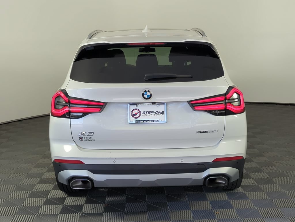 Used 2024 BMW X3 sDrive30i RWD image 5