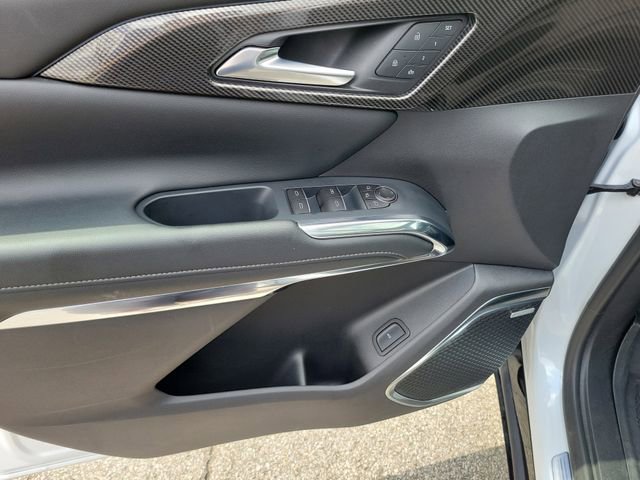 Used 2025 Chevrolet Traverse High Country w/ LPO, Floor Liner Package image 17