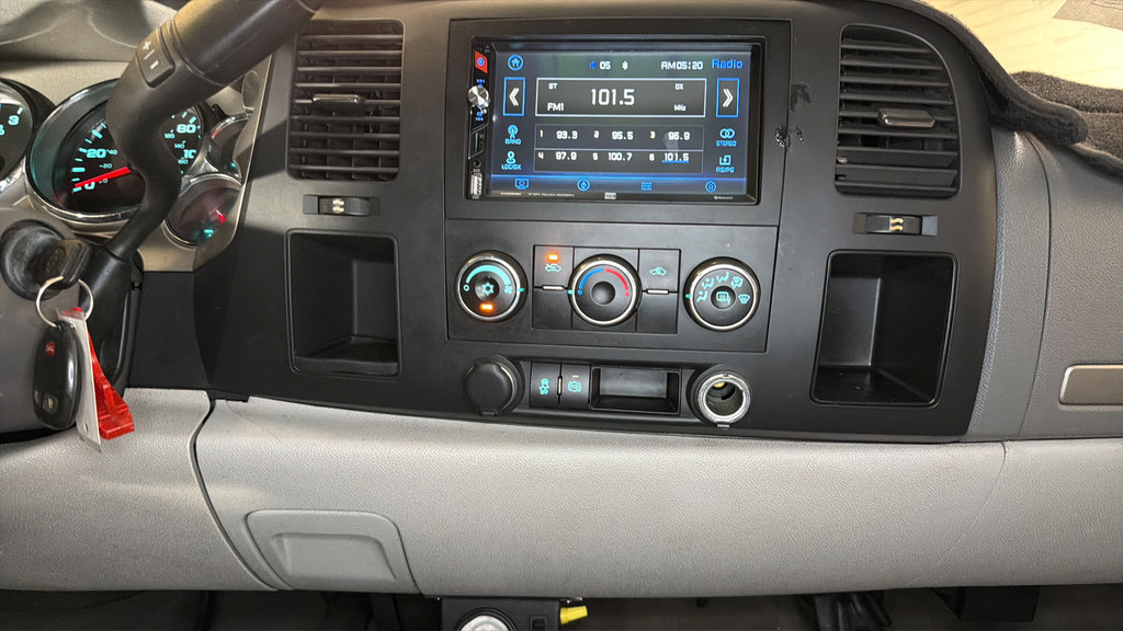 Used 2012 Chevrolet Silverado 2500 LT w/ Suspension Package, Off-Road RWD image 15