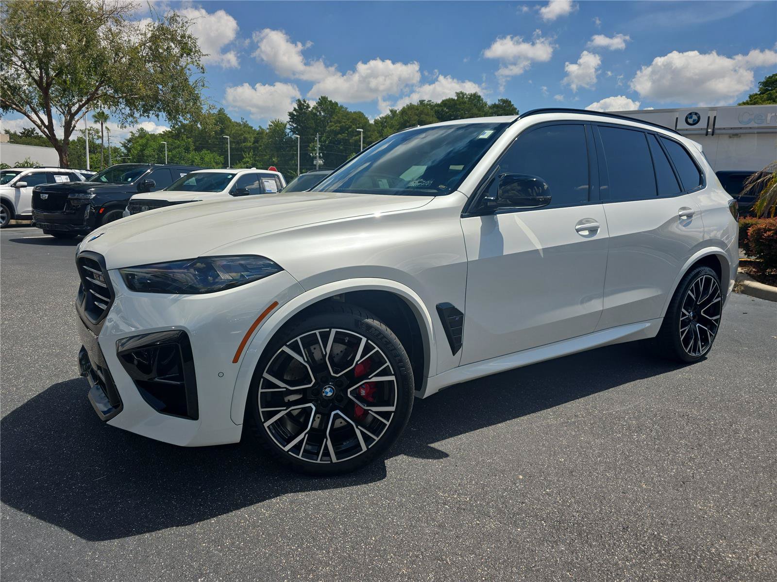 Used 2025 BMW X5 M Competition w/ Executive Package AWD/4WD image 29