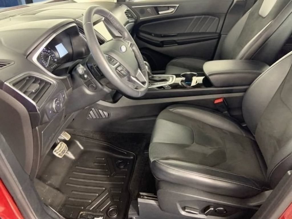 Used 2018 Ford Edge Sport w/ Equipment Group 401A AWD/4WD image 23