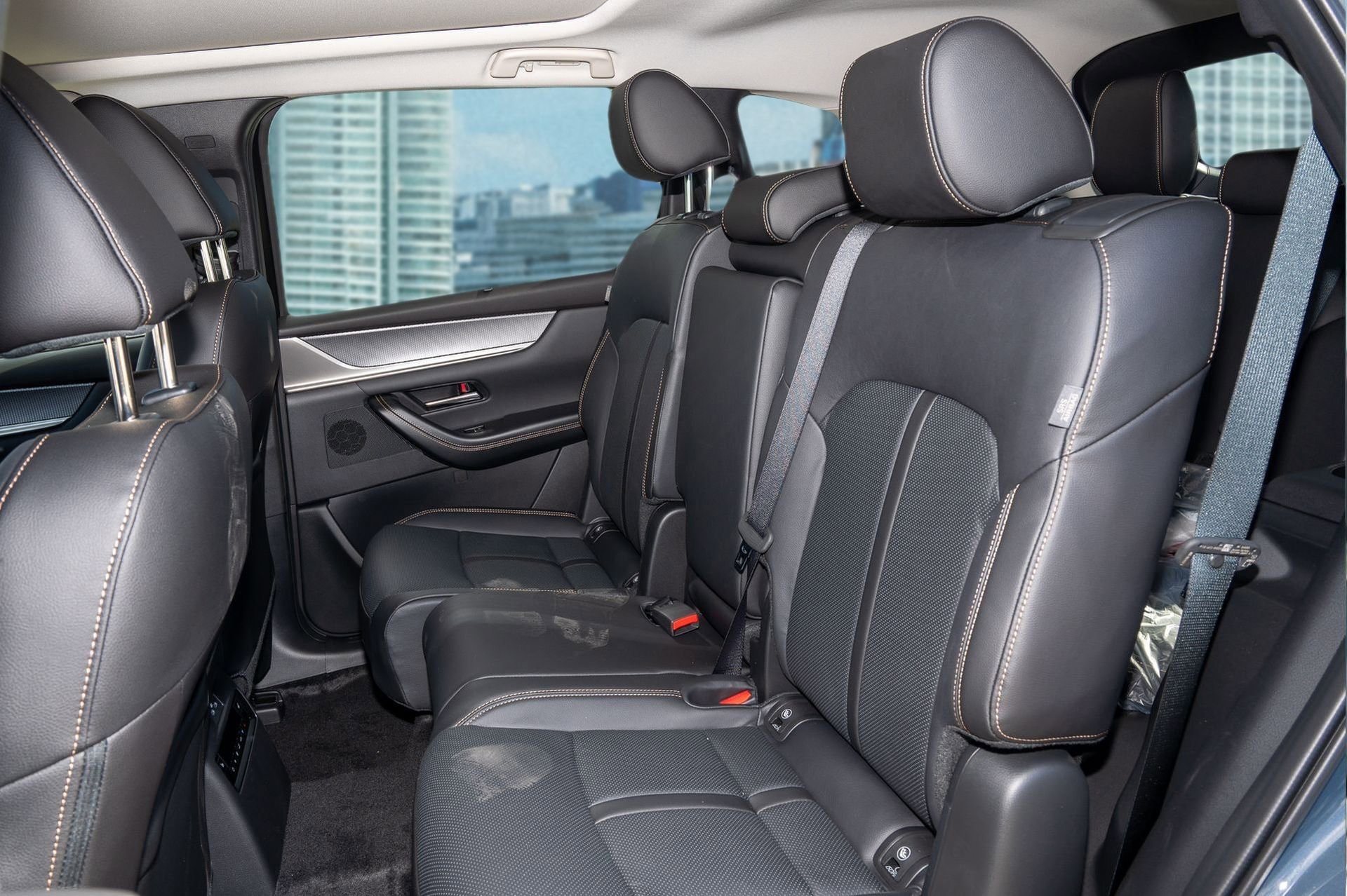 New 2026 MAZDA CX-90 3.3 Turbo w/ Premium Sport Pkg image 7