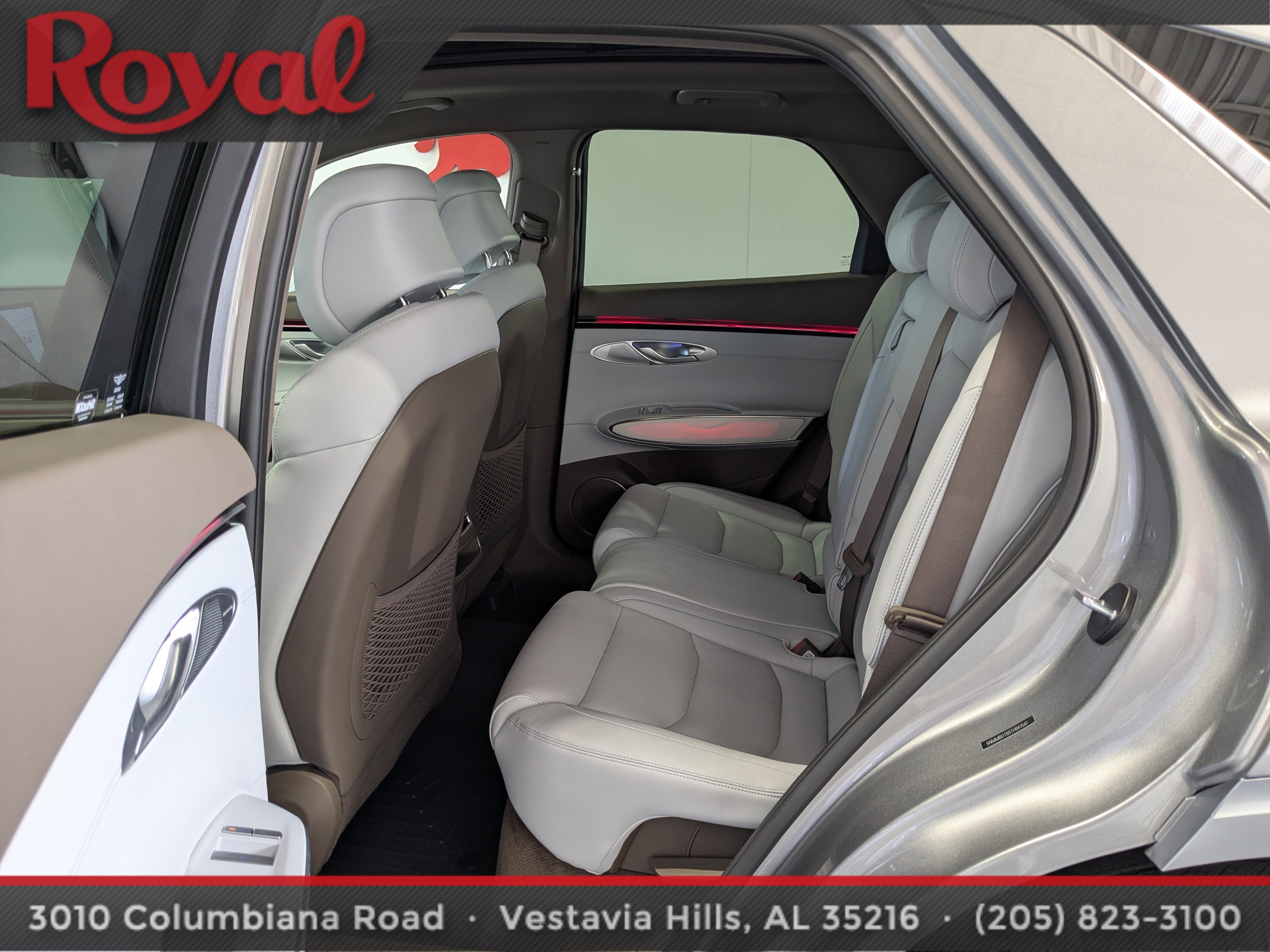 Used 2026 Genesis GV70 2.5T Advanced AWD/4WD image 15
